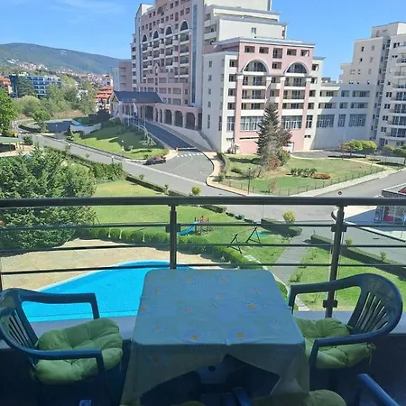 Sunny Plaza * Sunny Beach