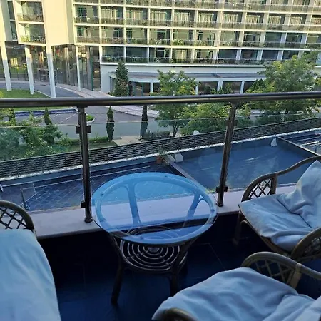 Apartment Sunny Plaza