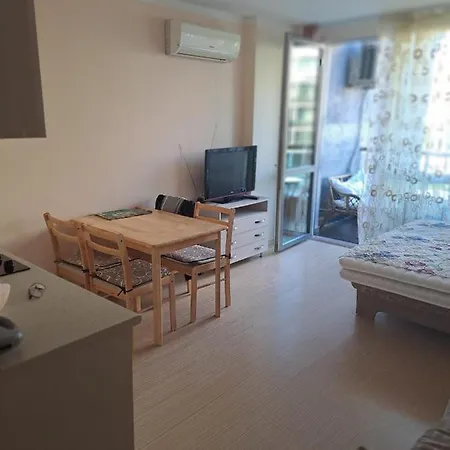 Apartment Sunny Plaza *