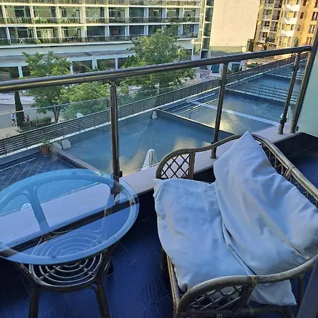 Apartment Sunny Plaza *