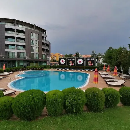 Sunny Plaza Appartement