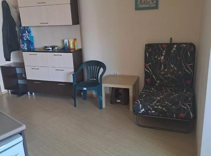 Sunny Plaza Appartement