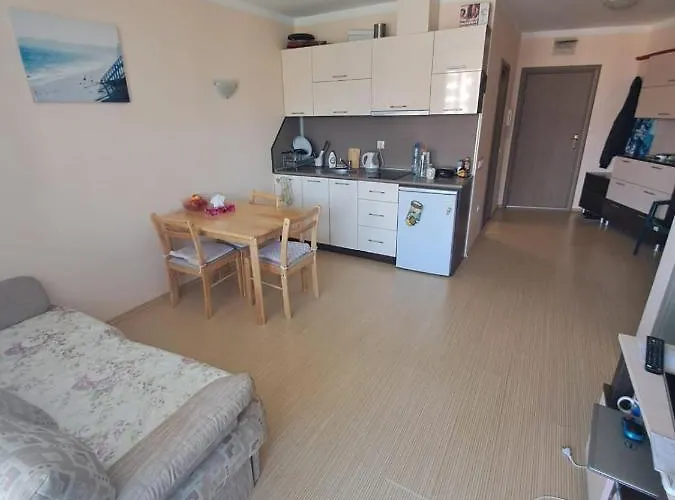 Sunny Plaza Appartement