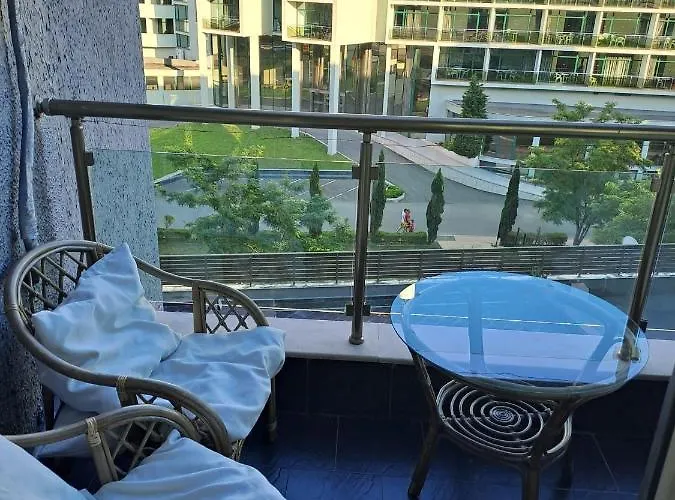 Sunny Plaza Slăntjev Brjag